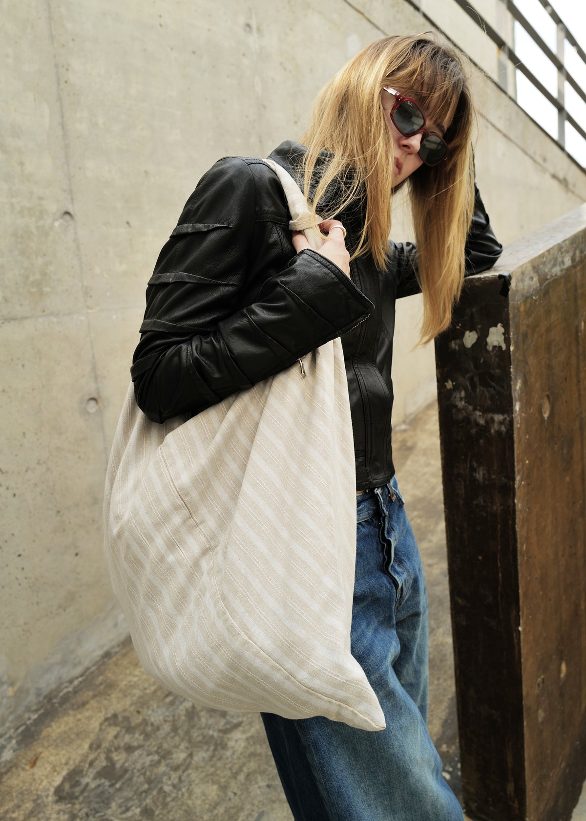 No 5 Tote